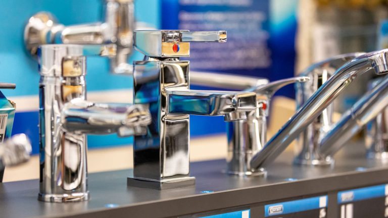 bauzentrum-farys-sanitaer-01